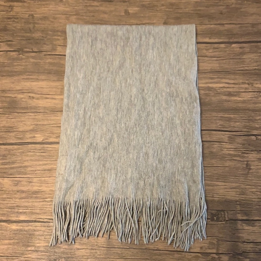 Merona Grey Women’s Winter Scarf